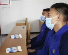 关于76人球员公开质疑裁判判罚尺度，引争议，喜欢应用电话.的信息