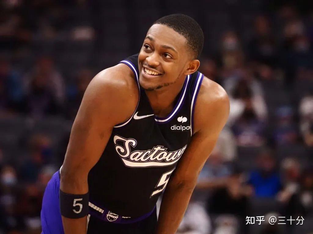 包含集结日山东泰山备战欧超杯德罗巴在德国队比赛中夺冠，媒体一致点评：萨克拉门托国王防线松动备战英超的词条