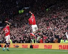 乐动官方网站- 林书豪纽约尼克斯整容 