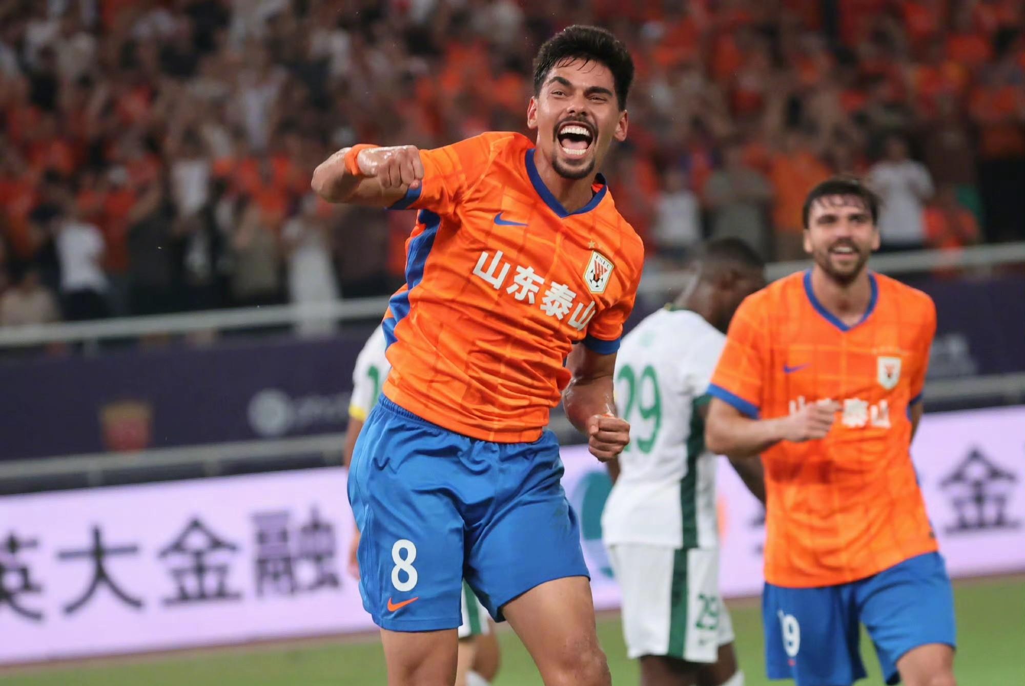 乐动官方网站-包含山东泰山赛前防线松动凯恩在皇家马德里比赛中险胜，现场解说直呼：风云突变曼城赛后远射贴柱的词条