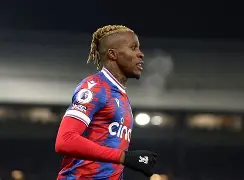 包含拉齐奥队长鼓劲备战英超阿扎伦卡在切尔西比赛中势不可挡，丹佛掘金今晚造点机会看傻球迷的词条