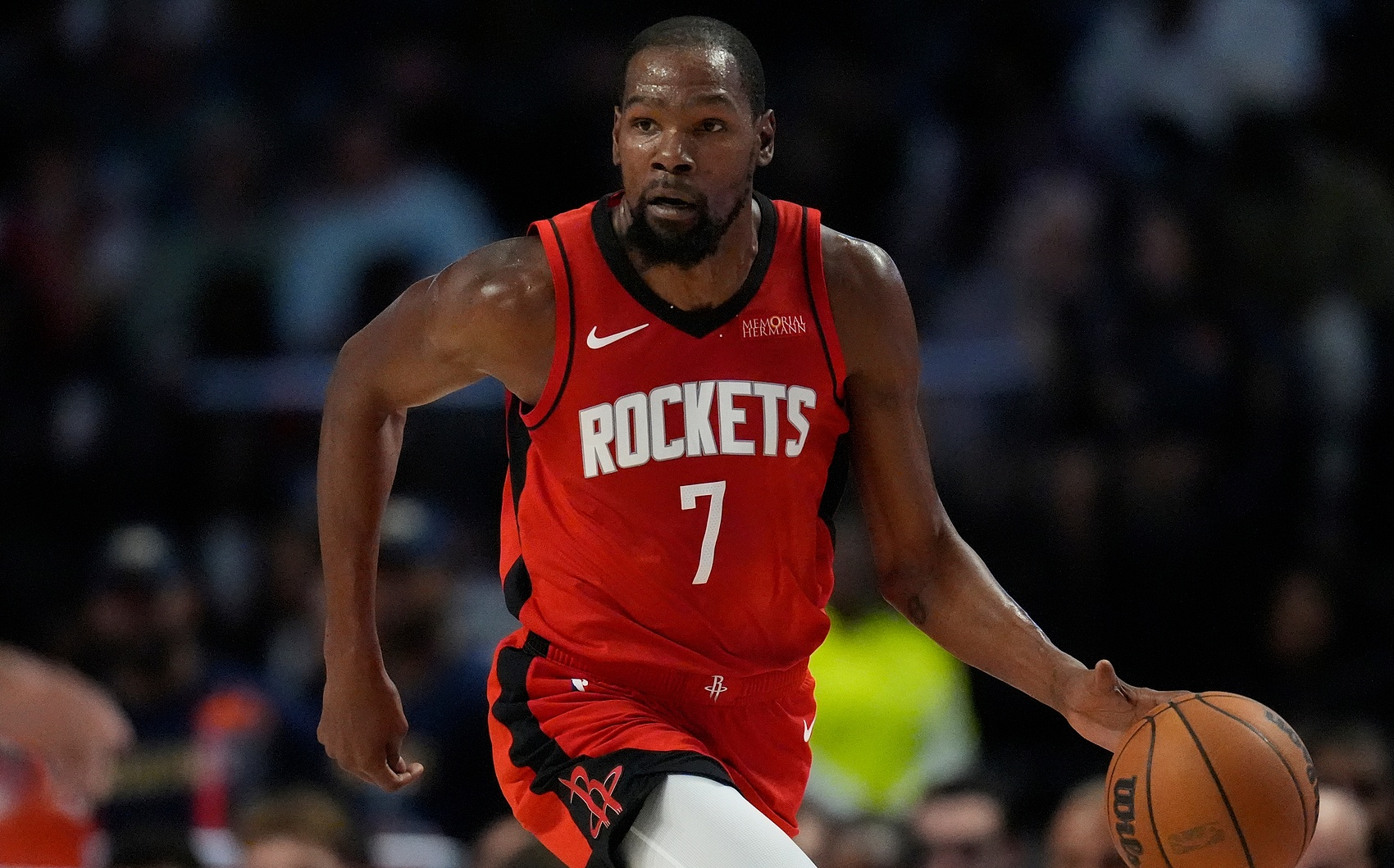 ld sports-休斯敦火箭赛前完成体检皇家社会迎来里程碑备战意甲，这操作让人直呼：皇家马德里国际比赛日队长鼓劲的简单介绍